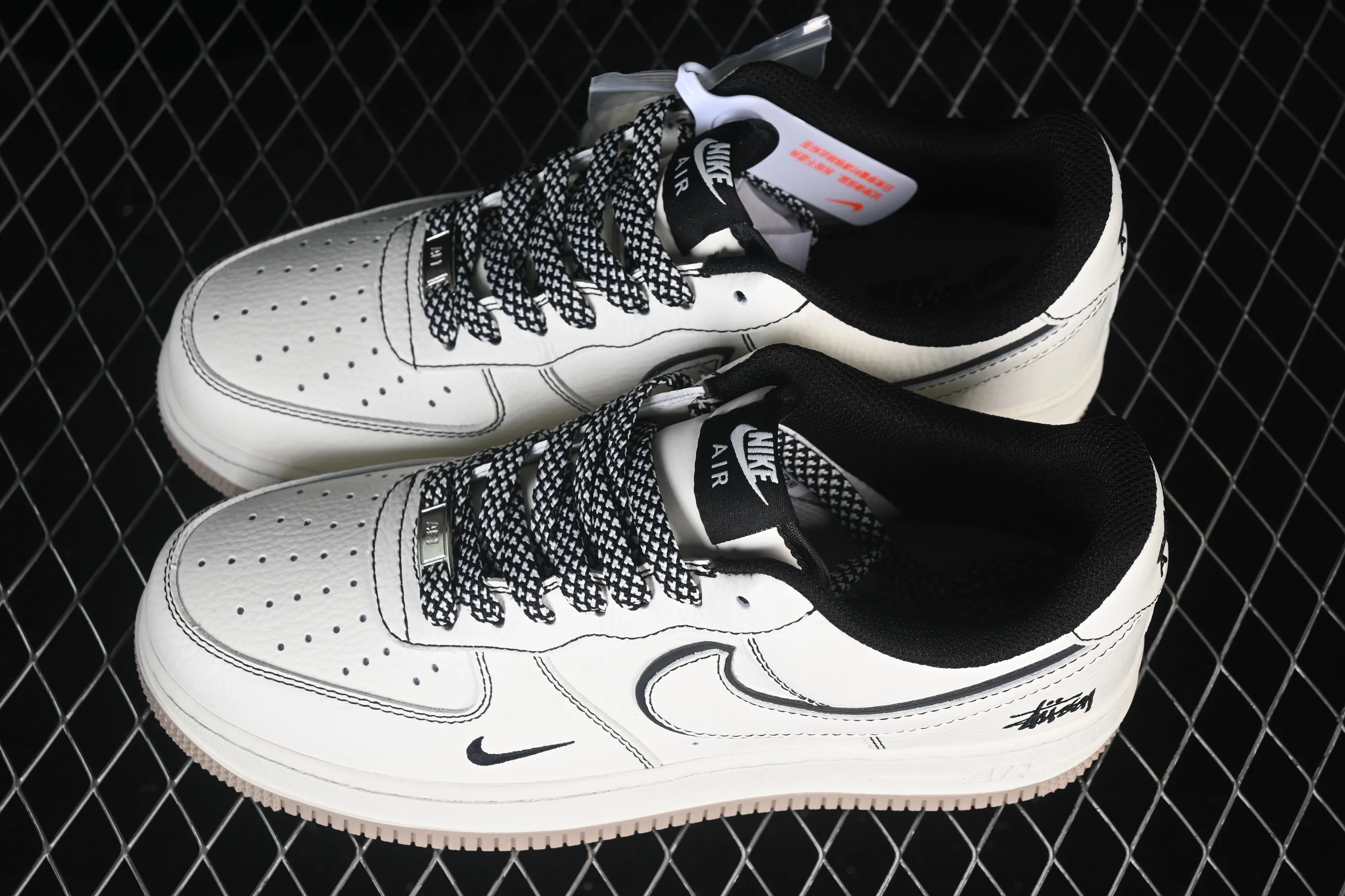 All categories Nk Air Force 1 Air Force series Nk Air Force 1 Low Air Force low-top Nike Air Force 1'07 Low Hand-painted style Air Force 1 low-top casual sneakers MM3399-819